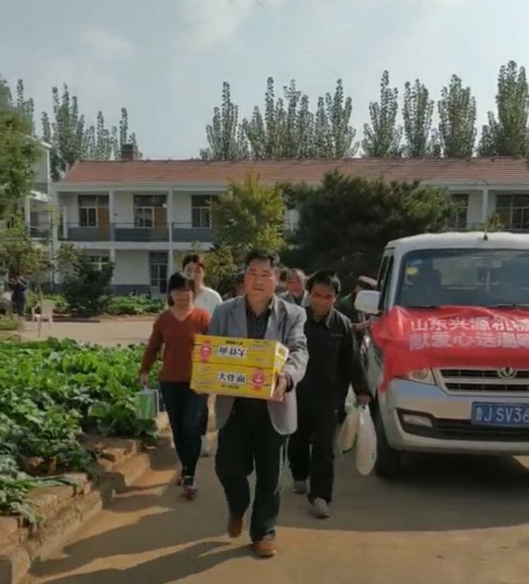 山東興源機(jī)械有限公司|起重機(jī)|行車|山東興源機(jī)械|單梁起重機(jī)|電動(dòng)葫蘆|起重配件|www.jskmjx.cn|xyqzj|xyqzj.com|興源起重機(jī)|興源|起重機(jī)行車|起重設(shè)備|起重機(jī)械